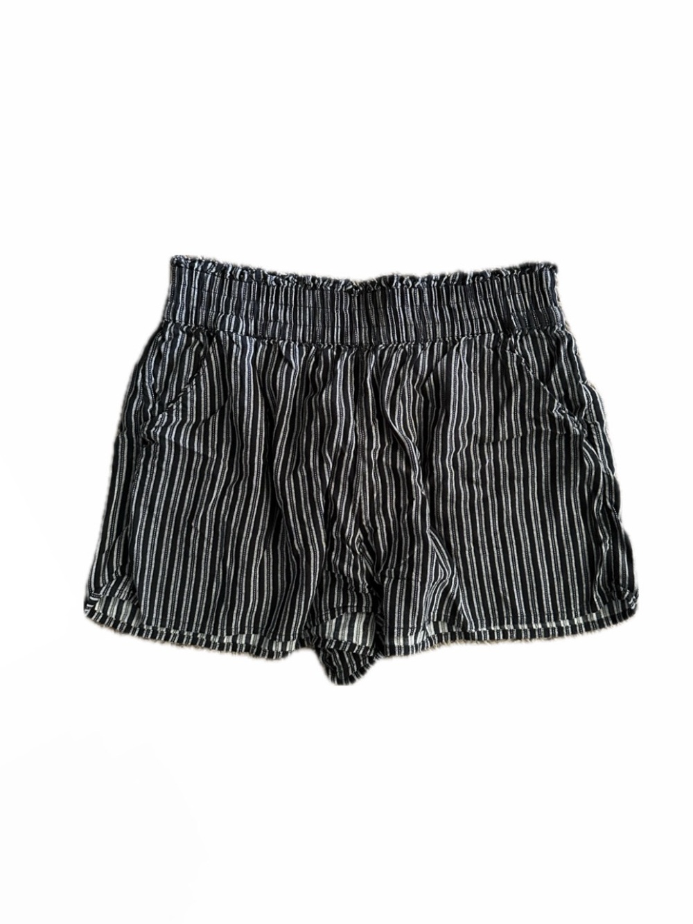 Striped pull-on shorts